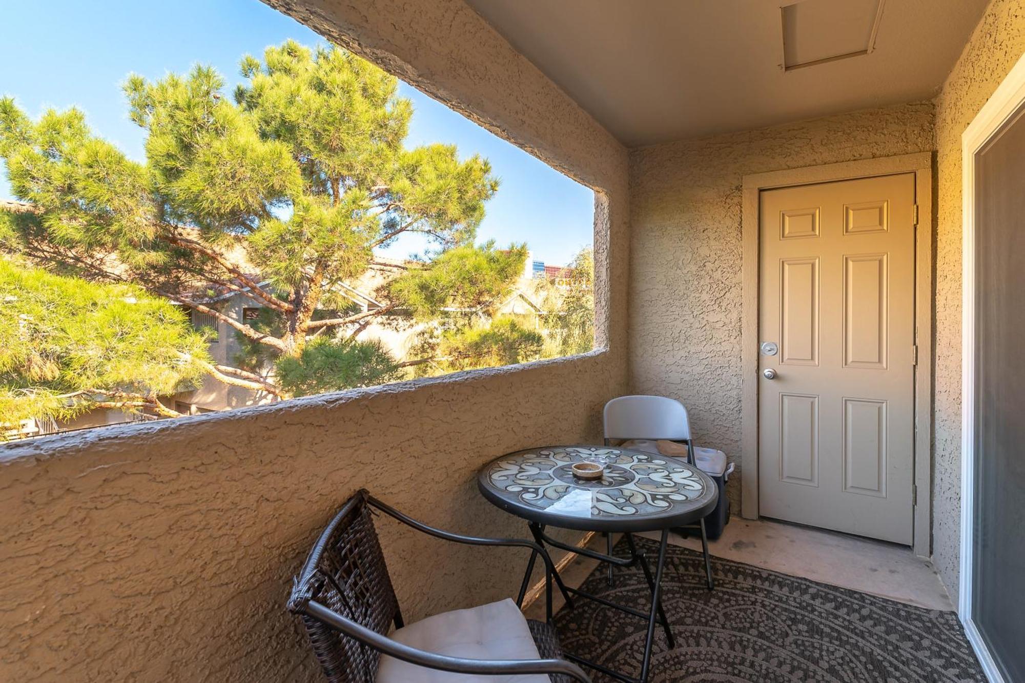Stylish, Cozy 2Br,2Ba Condo Near Rio, Vegas Luxury ラスベガス エクステリア 写真